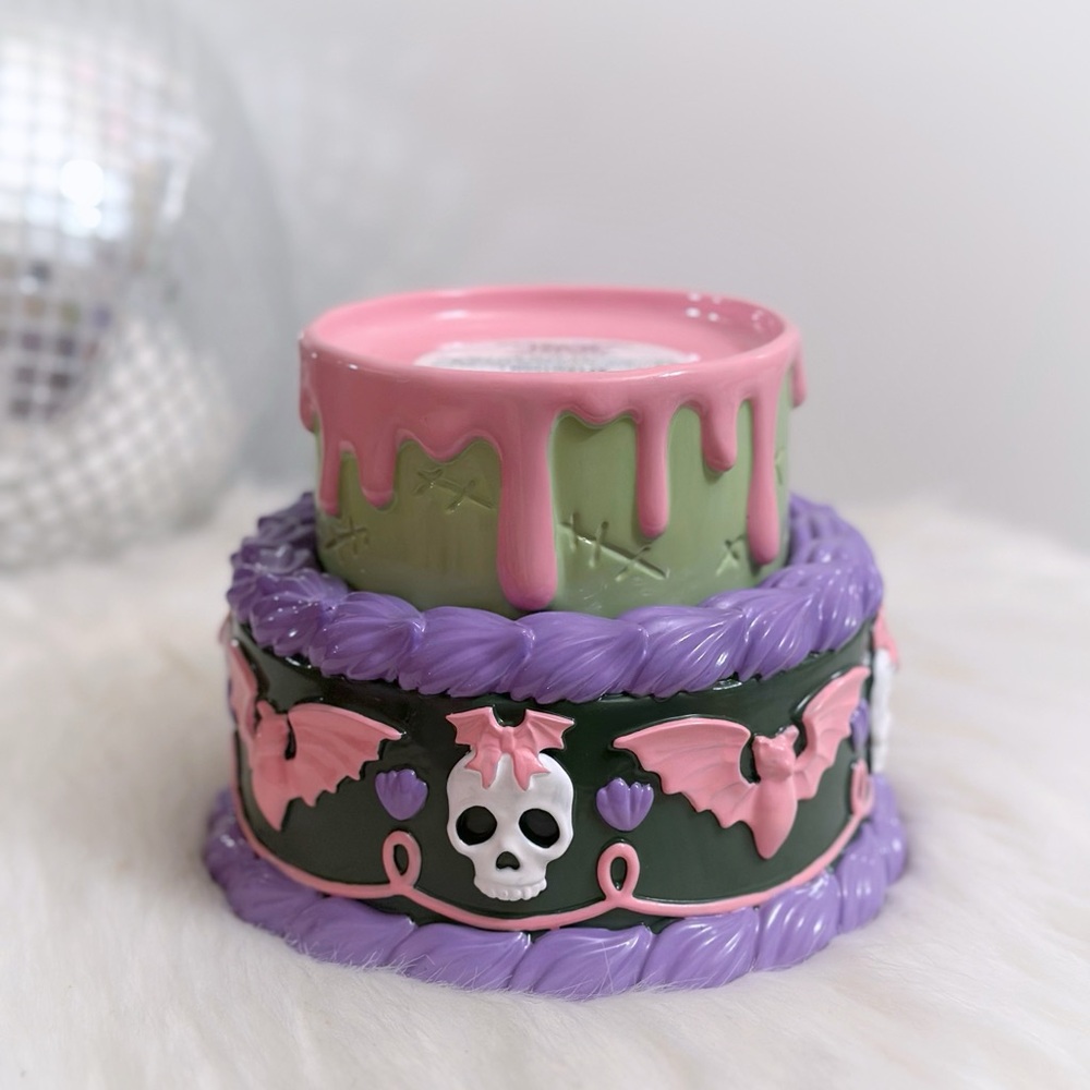 Bath And Body Works Halloween Cake Pedestal